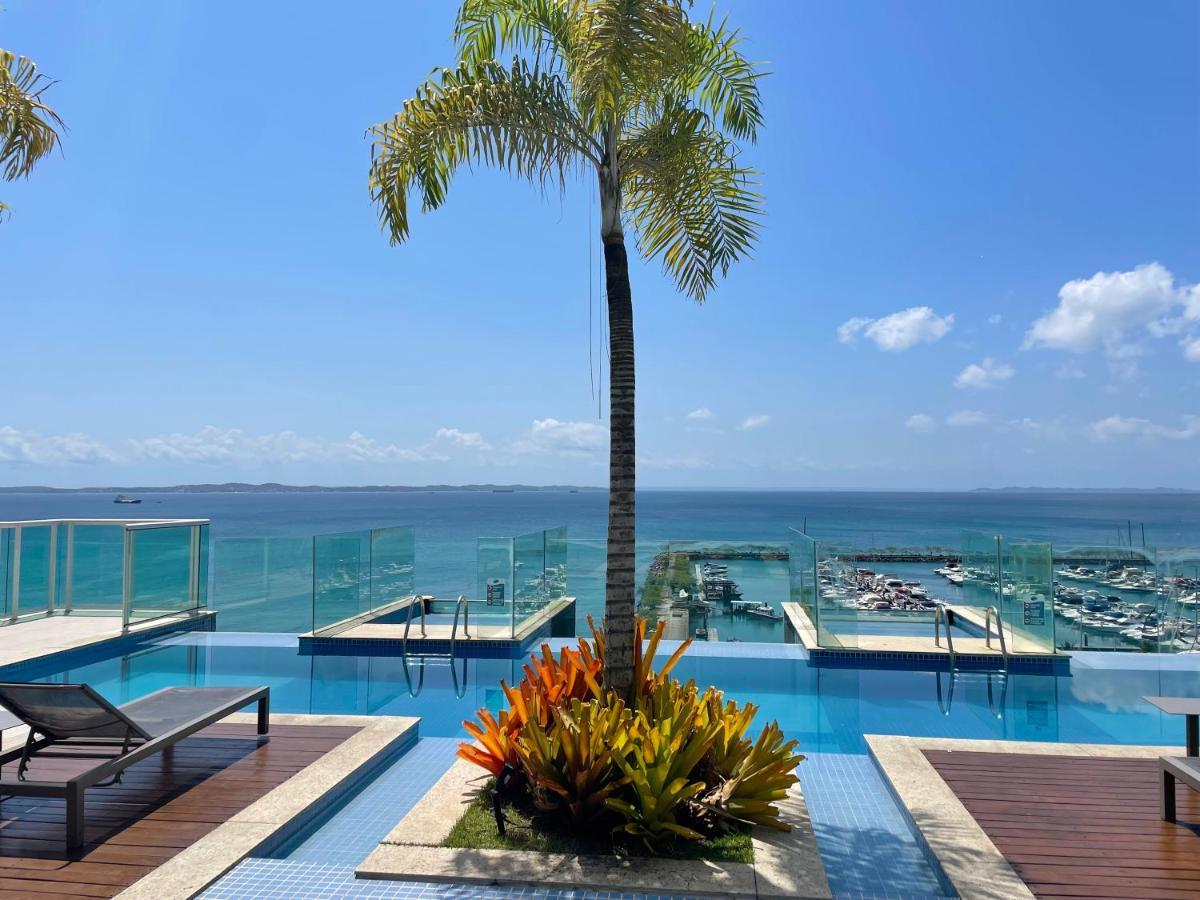 Cloc Marina Vista Mar P/ A Baia De Todos Os Santos Daire Salvador da Bahia Dış mekan fotoğraf