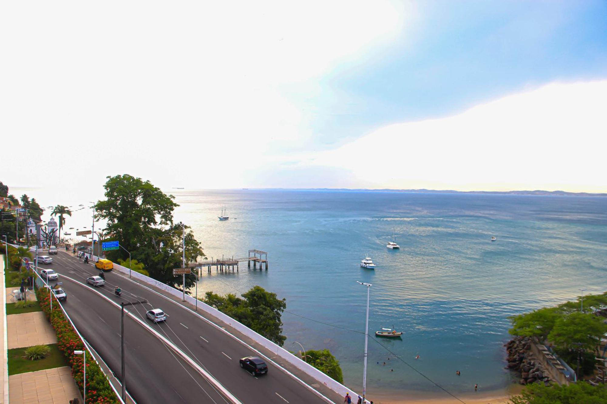 Cloc Marina Vista Mar P/ A Baia De Todos Os Santos Daire Salvador da Bahia Dış mekan fotoğraf