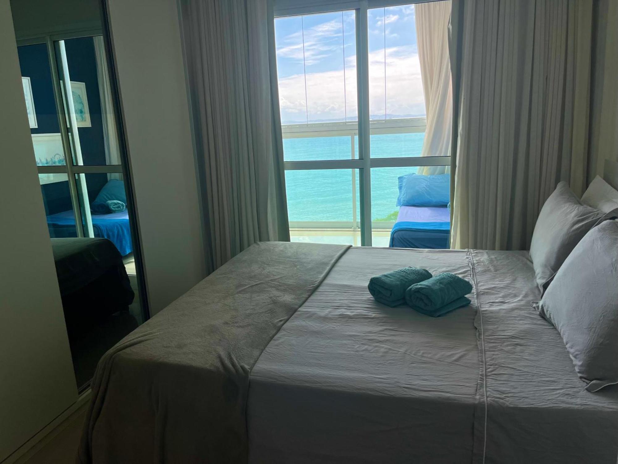 Cloc Marina Vista Mar P/ A Baia De Todos Os Santos Daire Salvador da Bahia Dış mekan fotoğraf