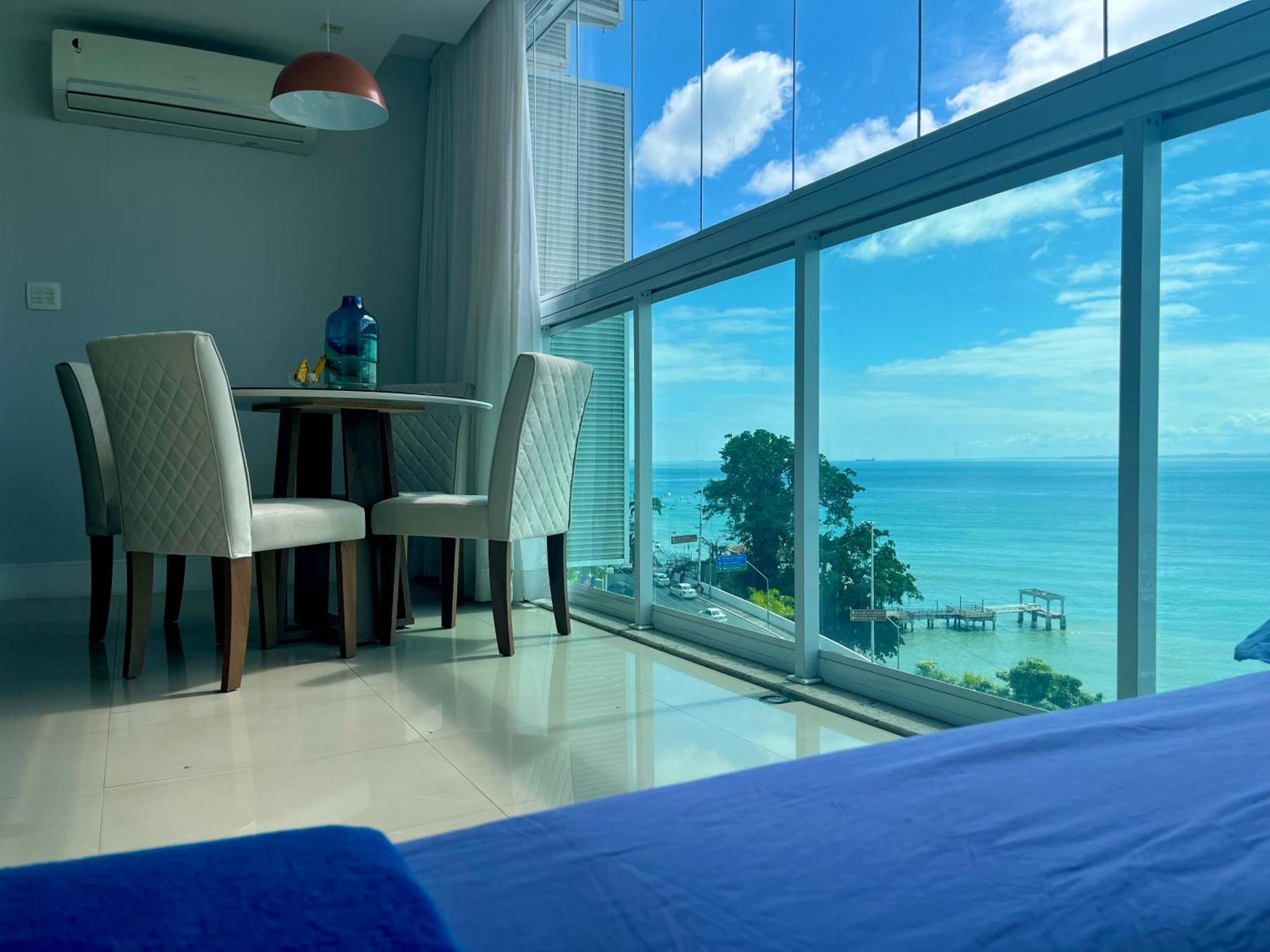 Cloc Marina Vista Mar P/ A Baia De Todos Os Santos Daire Salvador da Bahia Dış mekan fotoğraf