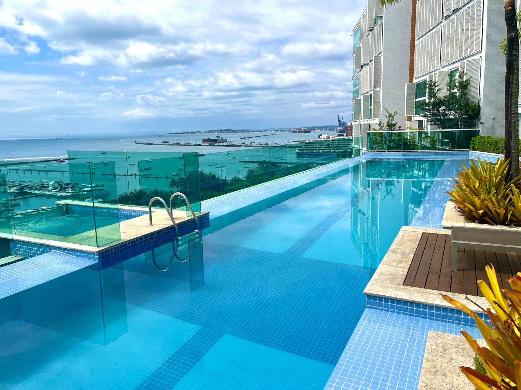Cloc Marina Vista Mar P/ A Baia De Todos Os Santos Daire Salvador da Bahia Dış mekan fotoğraf